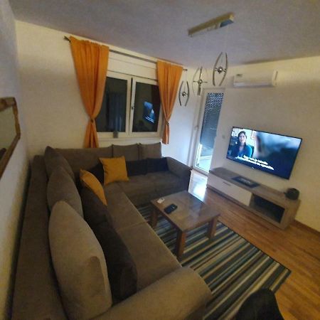 Apartman Lux Добой Екстер'єр фото