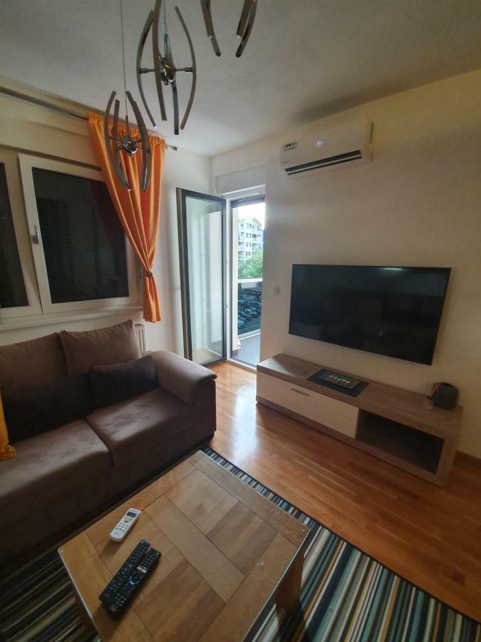 Apartman Lux Добой Екстер'єр фото